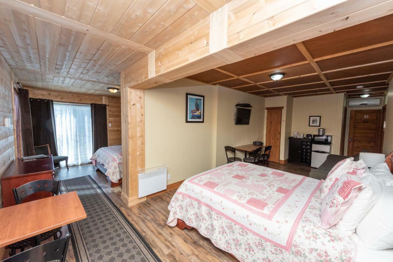 Auberge Le Four A Pain Petite-Riviere-Saint-Francois Dış mekan fotoğraf