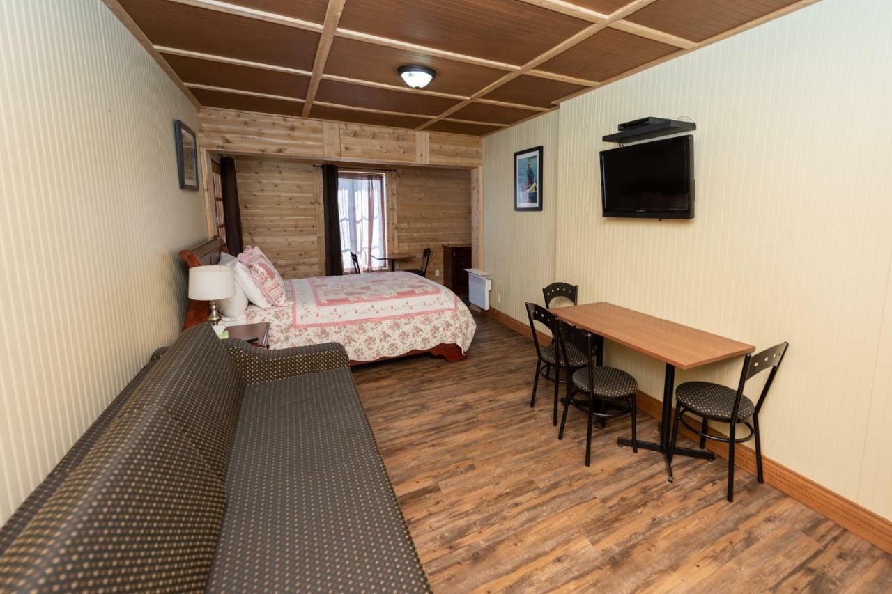 Auberge Le Four A Pain Petite-Riviere-Saint-Francois Dış mekan fotoğraf